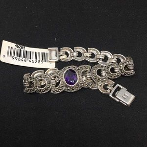 listing-status-banner